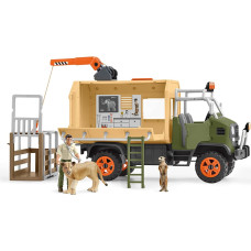 Schleich Wild Life Big Truck Animal Rescue, play figure