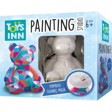 Stnux Painting studio figure Bear