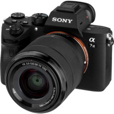 Sony α 7 III + 28-70mm MILC 24,2 MP CMOS 6000 x 4000 pikseļi Melns